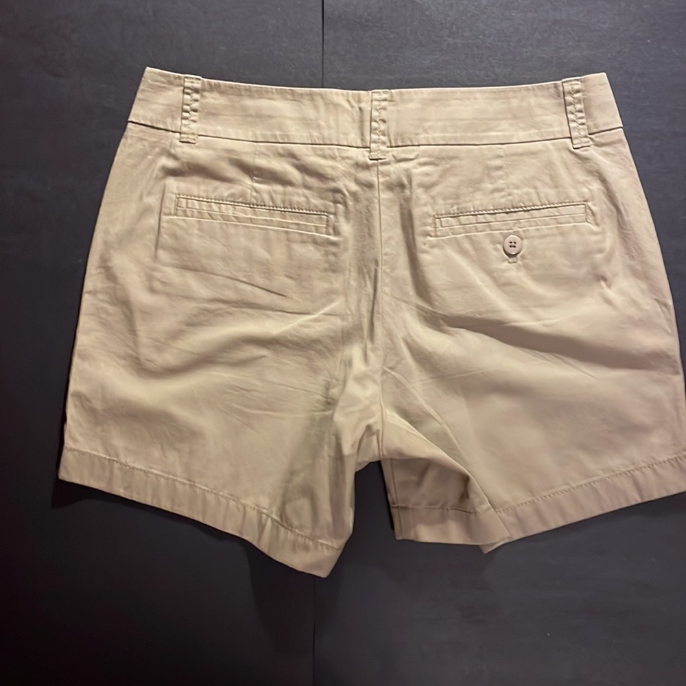 J Crew Chino Shorts - Picture 2 of 3
